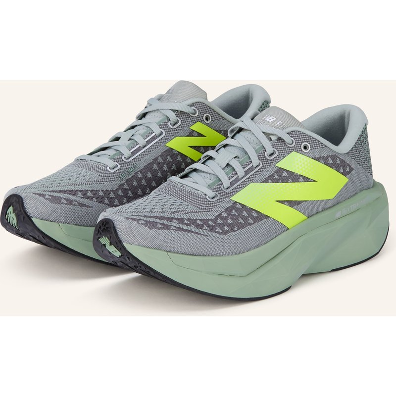 New Balance Laufschuhe Fuelcell Supercomp Trainer v3 grau