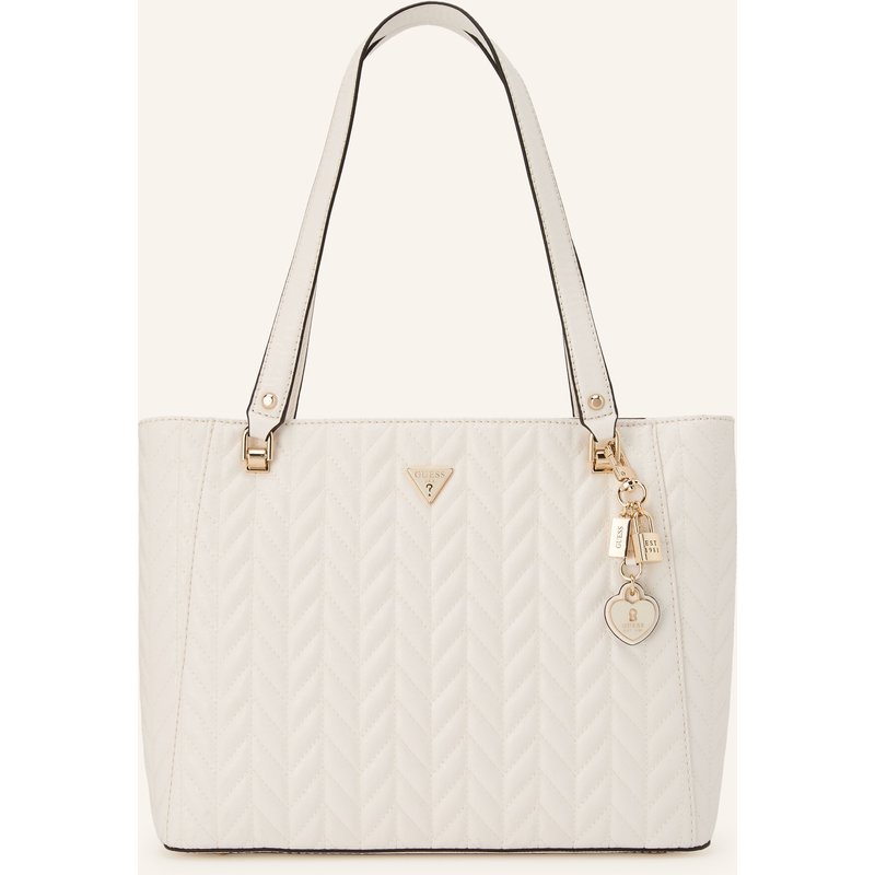 Guess Shopper Stacy Noel weiss