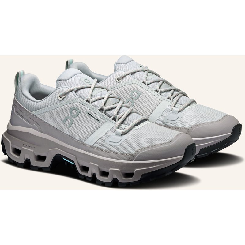 On Wanderschuhe Cloudrock Low Wp grau