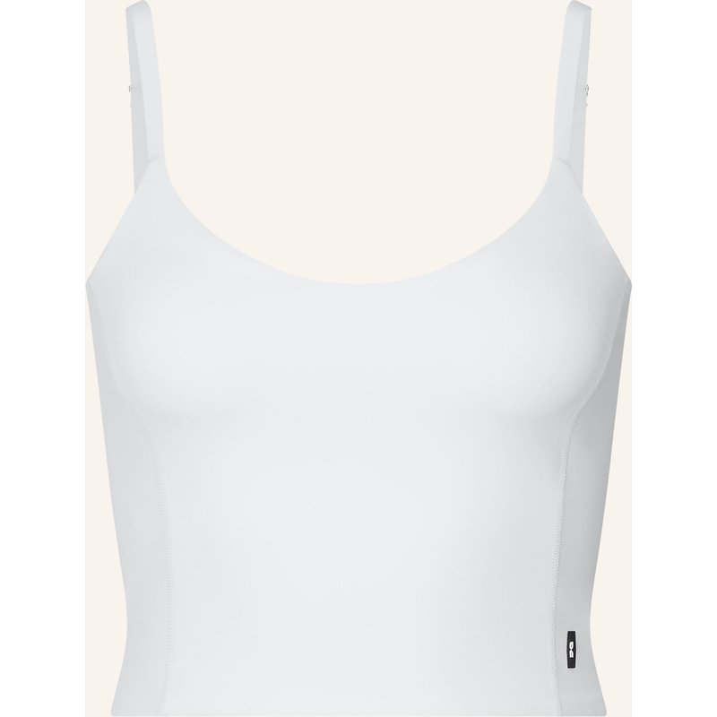 On Cropped-Top Studio weiss