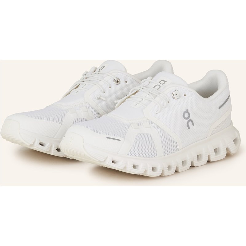 On Sneaker Cloud 6 weiss