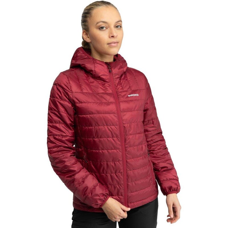 Women Hiking ’s ultralightweight insulated jacket Pursuit Red