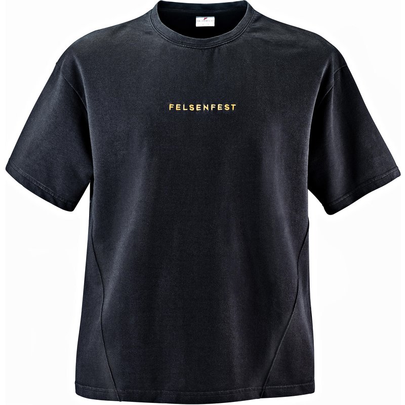 Oversized Boulder-Shirt Volumes