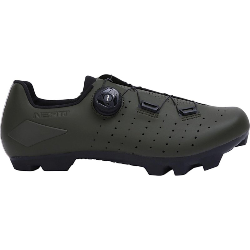 Ein Paar Neatt Basalte Elite MTB-Schuhe Khaki