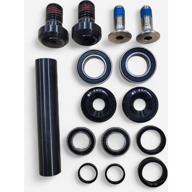 Set Achse und Lager Hinterbau EXPSCC20 Race 900S