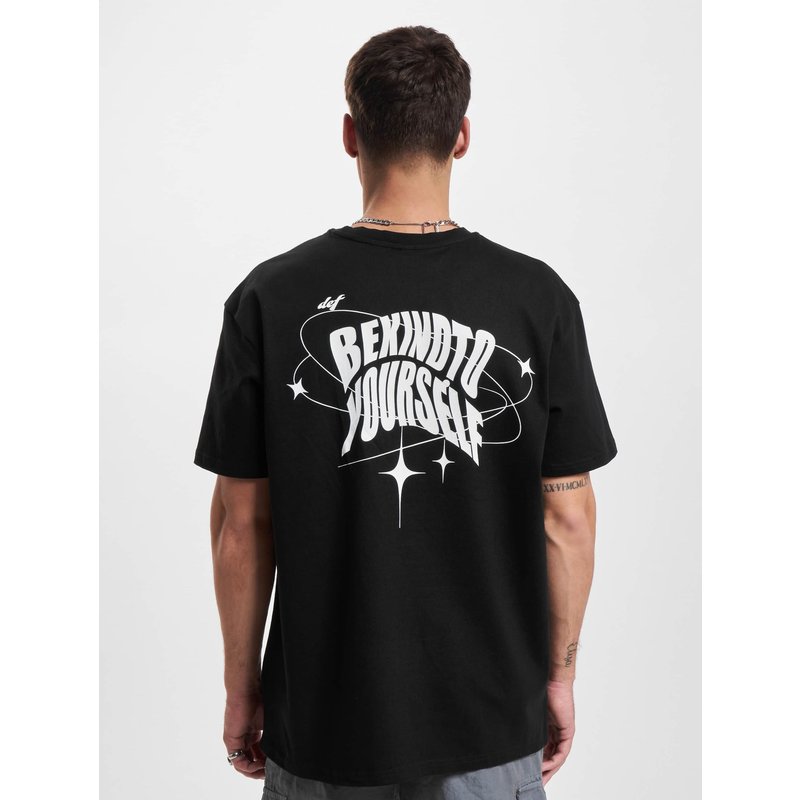 DEF Oversized BEKIND T-Shirt