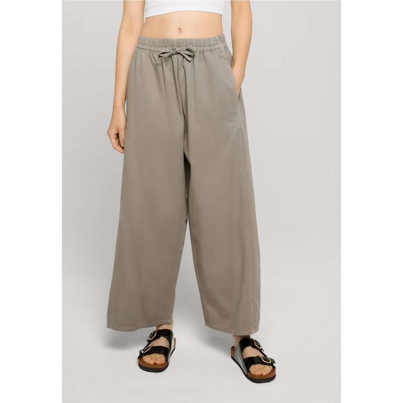 Urban Classics Ladies Barrel Cropped Cotton Pants