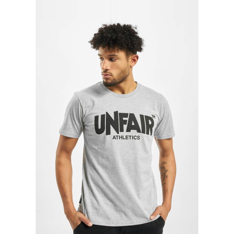 UNFAIR ATHLETICS Classic Label T-Shirt