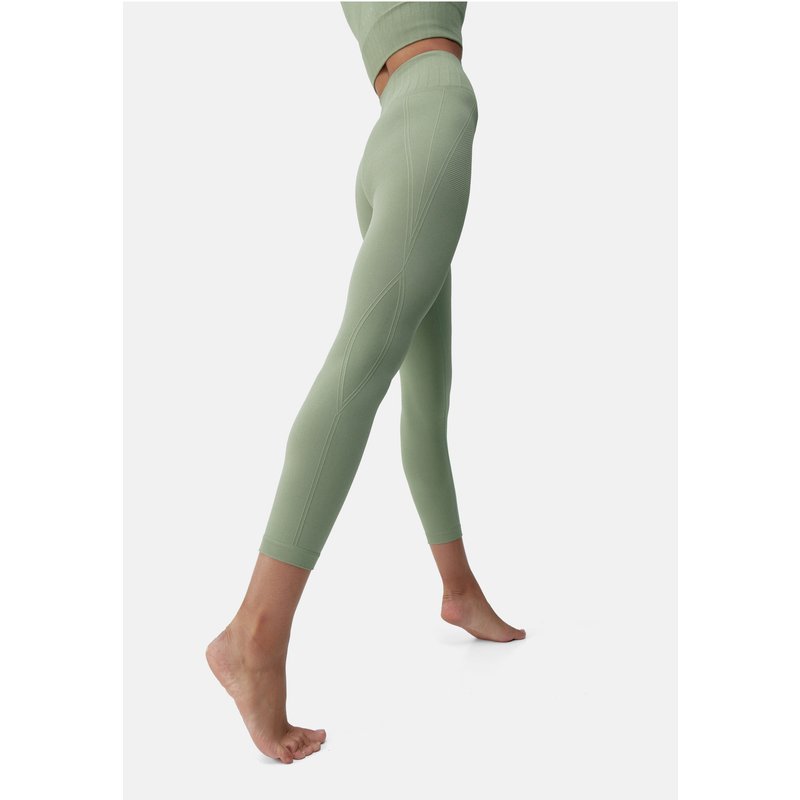 Born Legging Annapurna