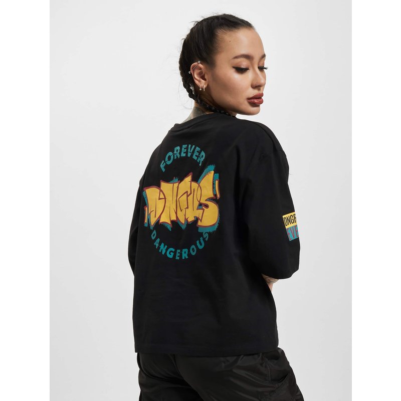 Dangerous DNGRS Wallart T-Shirt
