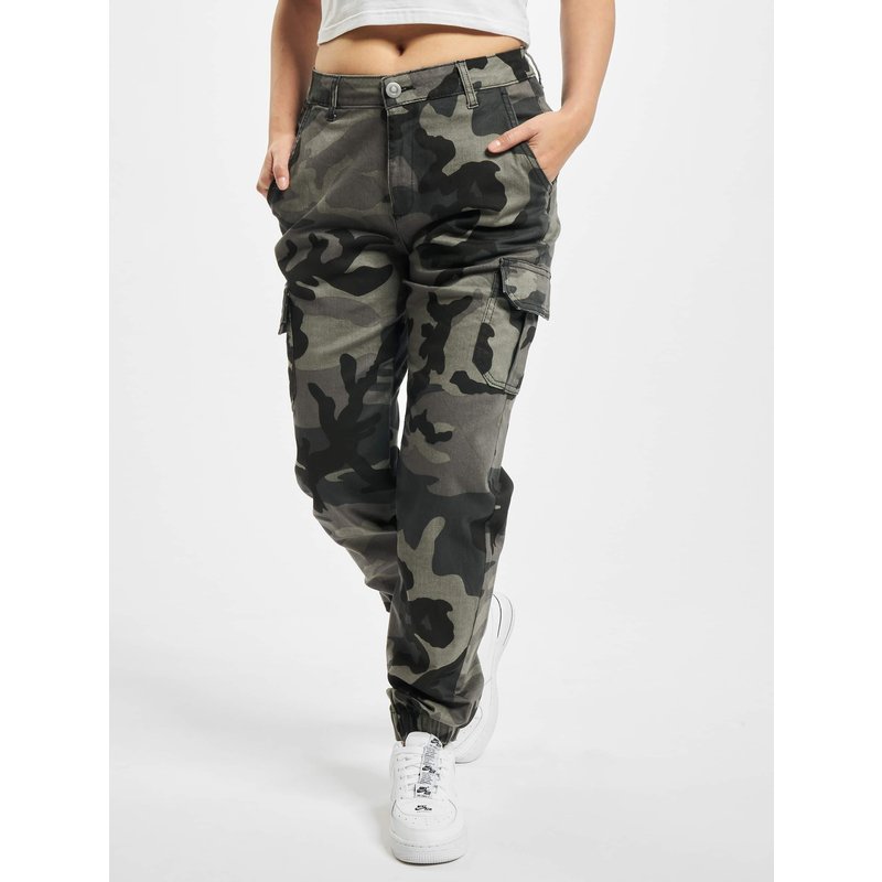 Urban Classics Ladies High Waist Camo Cargo Pants