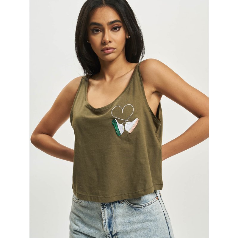Mister Tee Ladies Kicks Love EMB Tank