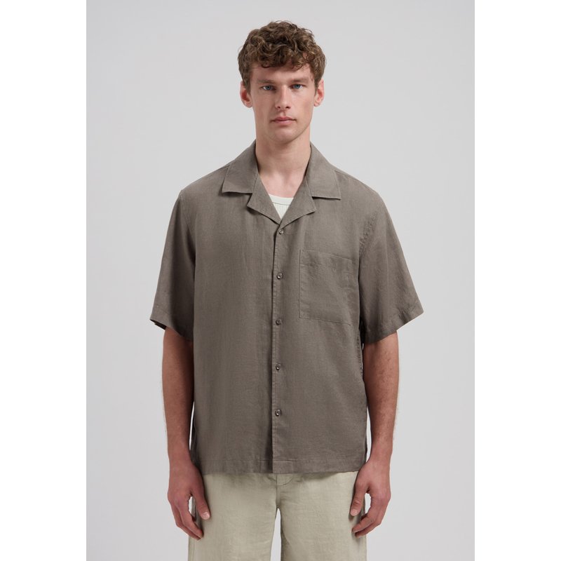 Dstrezzed Hero Resort Shirt