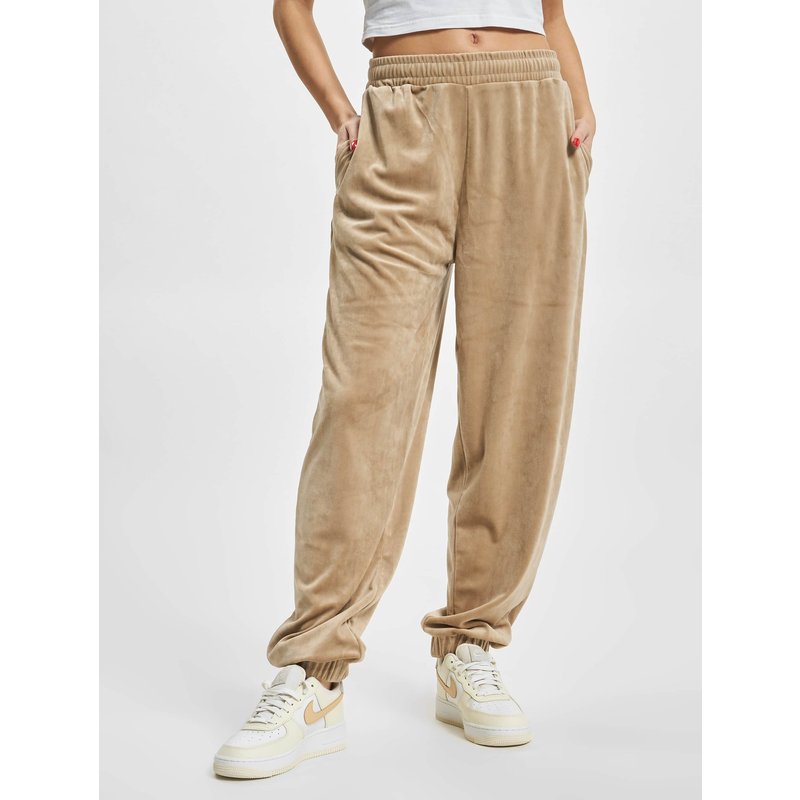 Urban Classics Ladies High Waist Ballon Velvet Sweat Pants