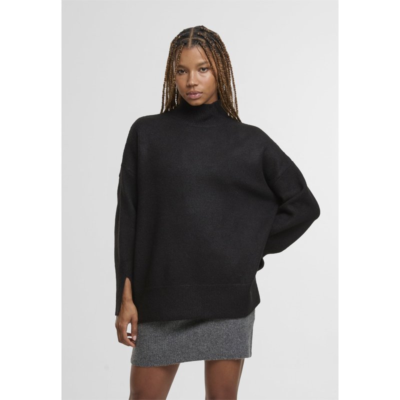 Estelou soft touch knit turtleneck