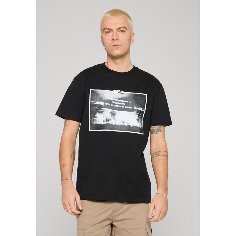 UNFAIR ATHLETICS Restriction T-Shirt