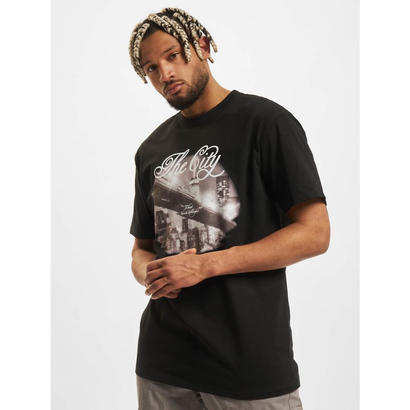 Mister Tee Upscale The City Oversize