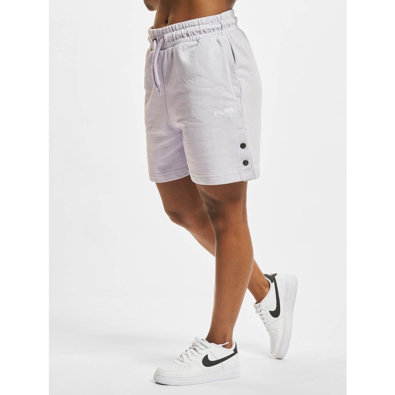 Karl Kani FW222-008-1, Corporate Sweat Short light purple