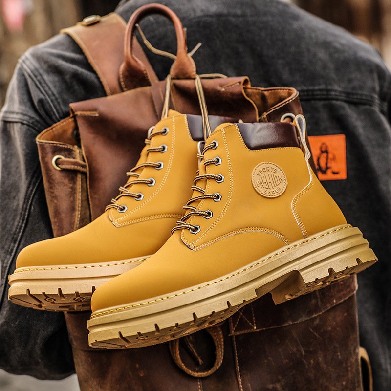 New high top men's shoes Fashion men's fashion men's shoes desert tooling tide boots men big yellow boots