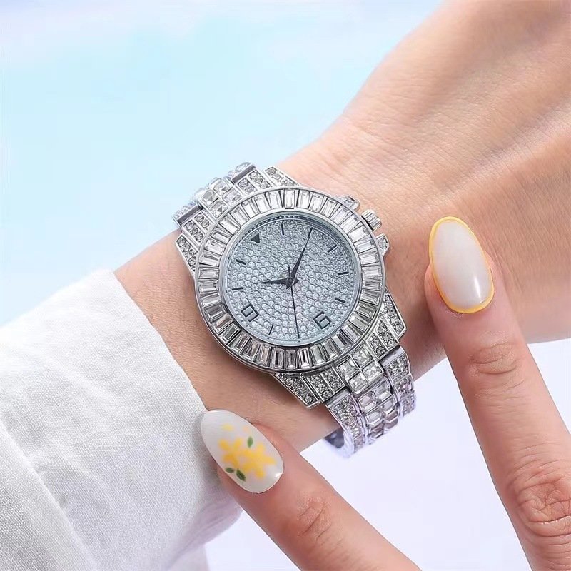 Fashion Inlaid Full Diamond Women's Quartz Watch Wristwatch