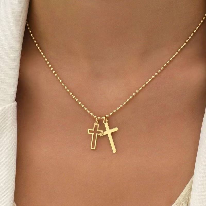Simple Alloy Necklace Light Luxury Fashion Size Cross Pendant Clavicle Chain Girls Necklace