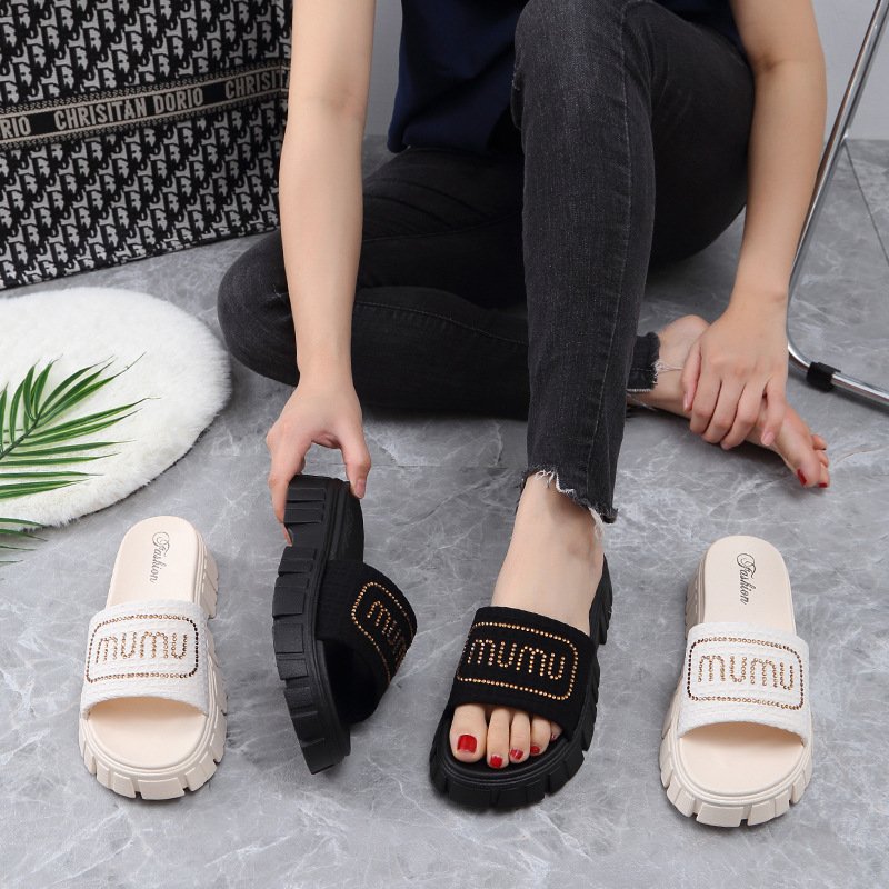 Summer New Women S Slippers Outer Wear To Work Commuting Fashion Thick Soled One Word With Drag Sandals