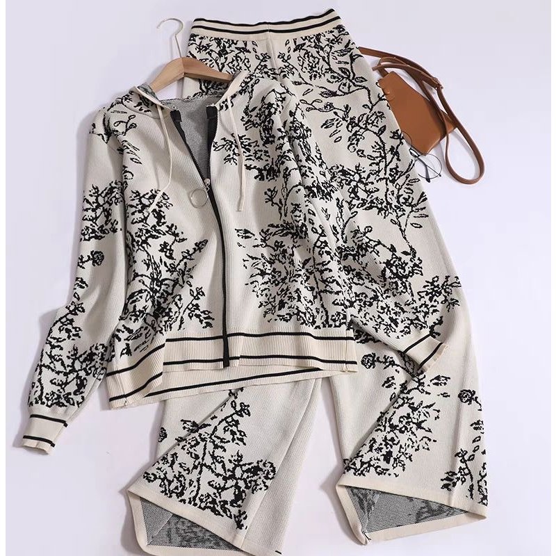 Women's fashion knitted suit for women hooded sweater wide-leg pants two-piece set trendy