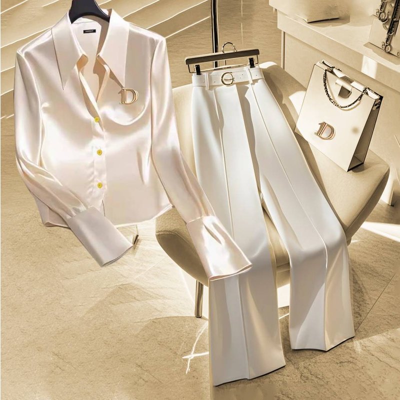 Women's Clothing A metal letter D suit for a fashionable and beautiful woman suitable for senior professional parties, work and outings