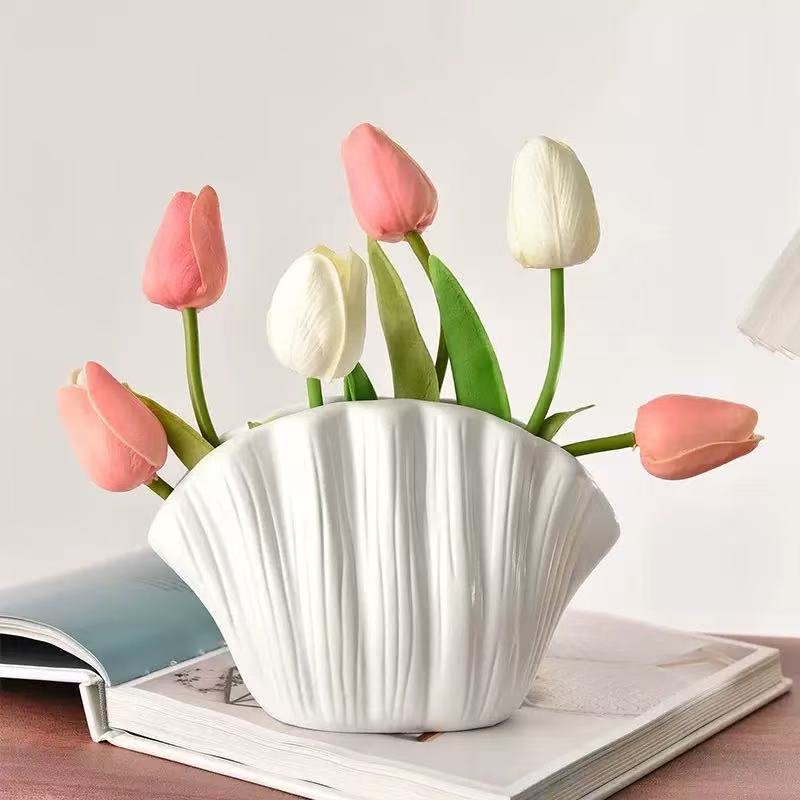 Creative Home Decor Items, High-value Flower Vases, Restaurant Flower Arrangements, Hydroponic Dried Flower Vases, Plain White Seashell Vases