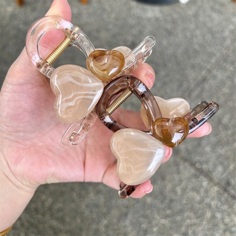 Temperament Jelly Color Love Grasp Women's Summer Hairpin Versatile Back of Head Disc Shark Hair Clip