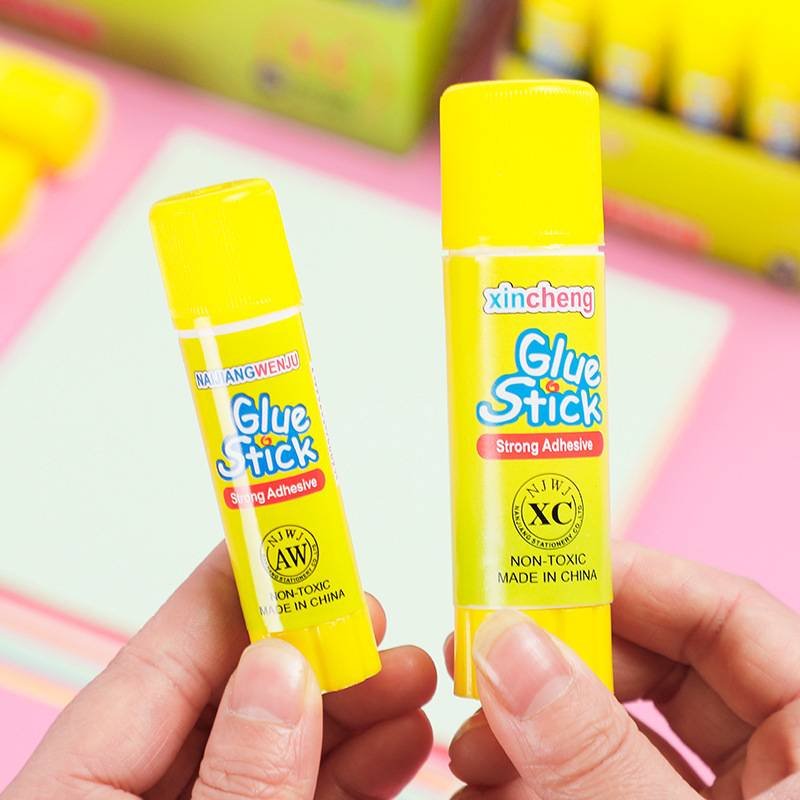 Non-Toxic Solid Glue Stick – High Viscosity For Kids & Office (Washable & Strong Hold)
