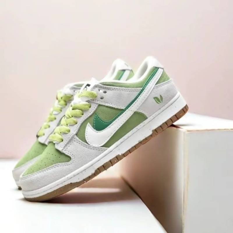 Polaroid X Nike SB Dunk Low Classic Casual Sneaker