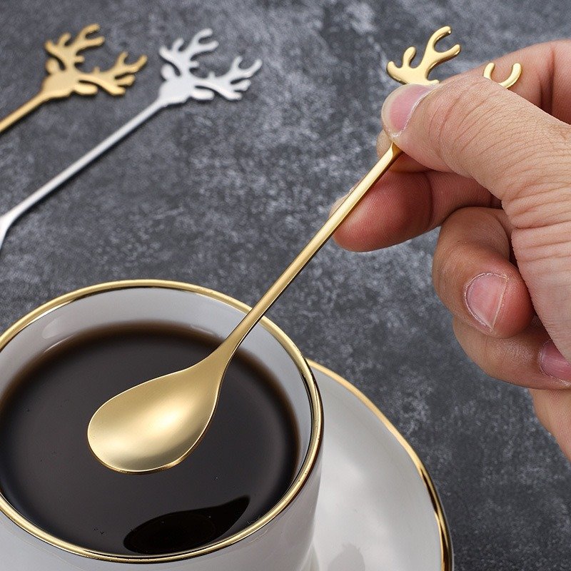 Christmas Spoon Elk Stainless Steel Spoon Stirring Spoon Golden Coffee Spoon Tableware Creative Dessert Spoon Gift Spoon