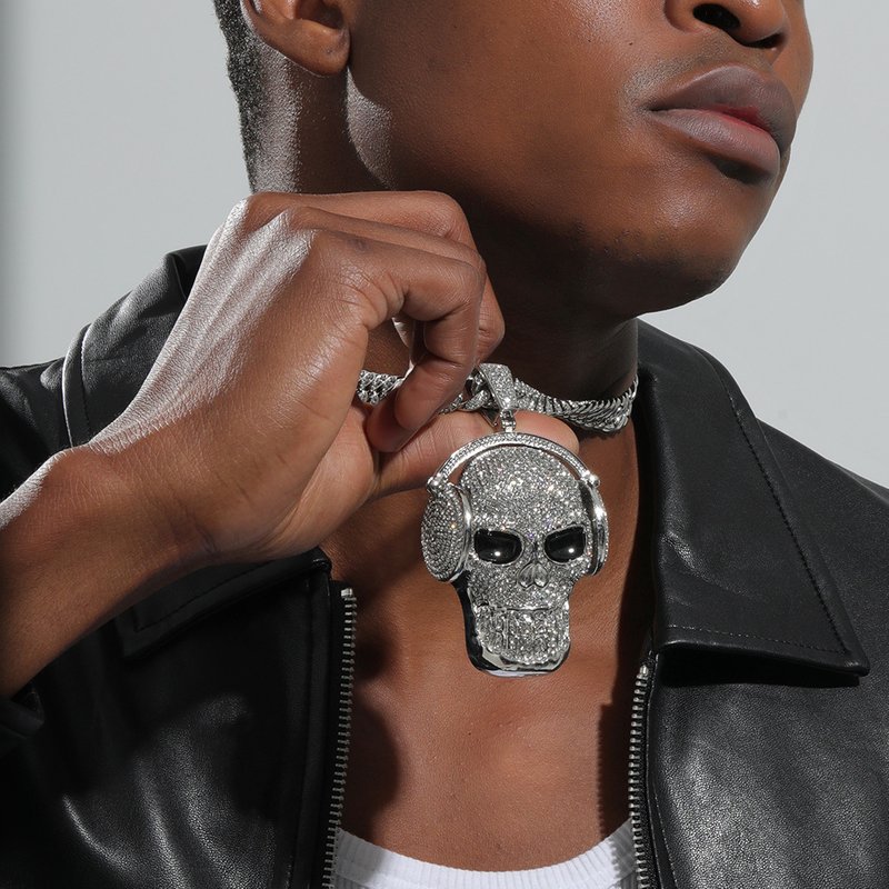 Extra Large Exaggerated Skull Pendant Full Of Diamond Hip Hop Cuban Chain Luxury Pedant Ghost Head Jewelry