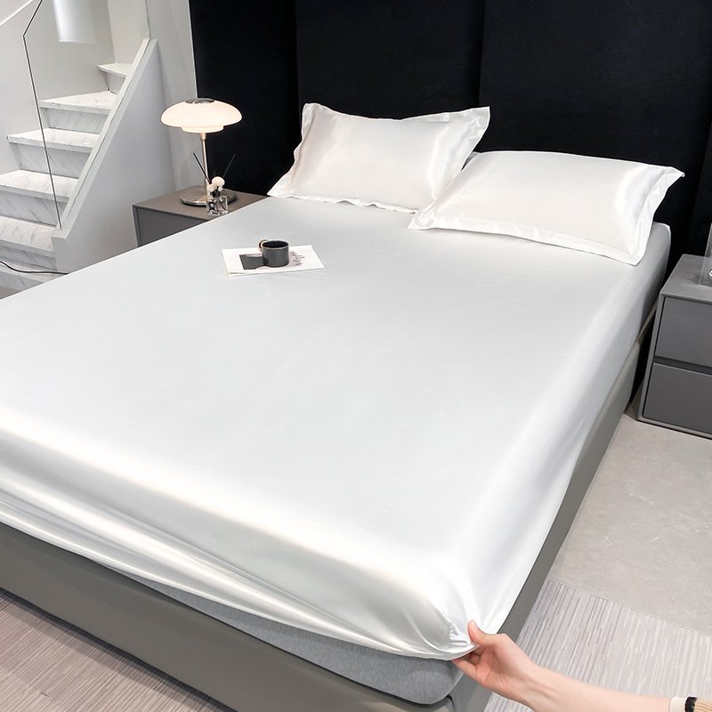 Satin-Like Cooling Bed Sheet - Slip-Resistant Mattress Protector With Ice Silk Fabric (Solid Color)​