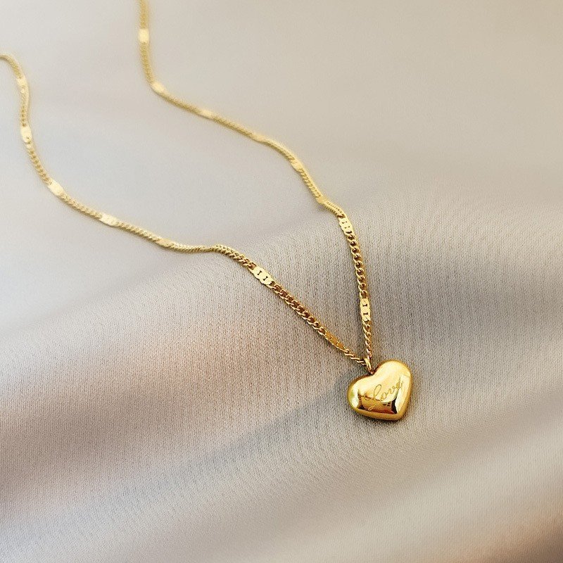 New Love Heart Necklace Internet Celebrity Same Style Simple Temperament Light Luxury Necklace Peach Heart Clavicle Necklace Jewelry