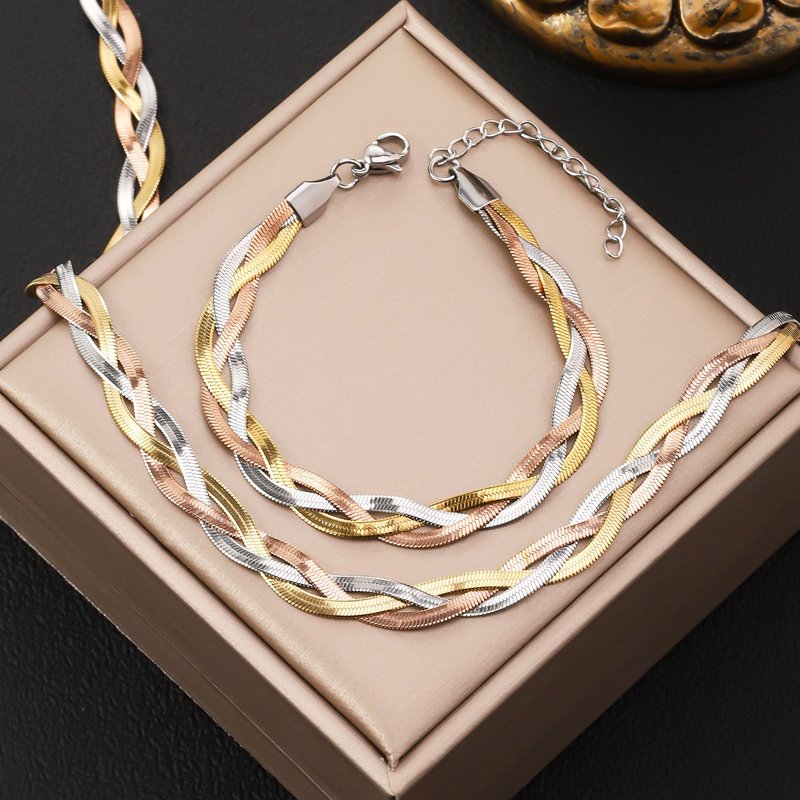 Necklaces Three Layer Braided Stainless Steel Blade Necklace Set Women's Snake Bone Chain Fashion Simple Color Matching Retro Bracelet