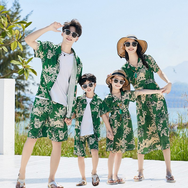 Mother & Kids European And American Father And Son Mother And Daughter Seaside Vacation Parent-child Clothing Family Of Three Beach Style
