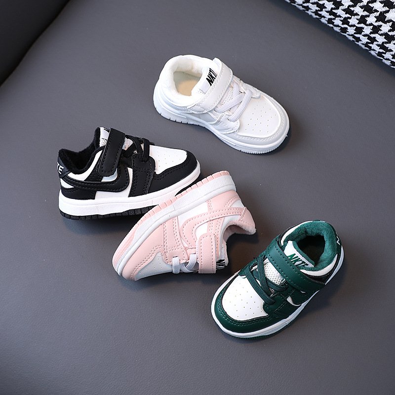 Children's sports board autumn winter 2023, cotton Korean version, boys and girls' baby shoes, soft soled walking shoes