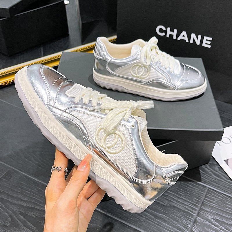 Leather Small White Shoes Women 2023 New Summer Two-color Black And White Panda Thick-soled Sports Casual Small Fragrance Daddy Sneakers Women