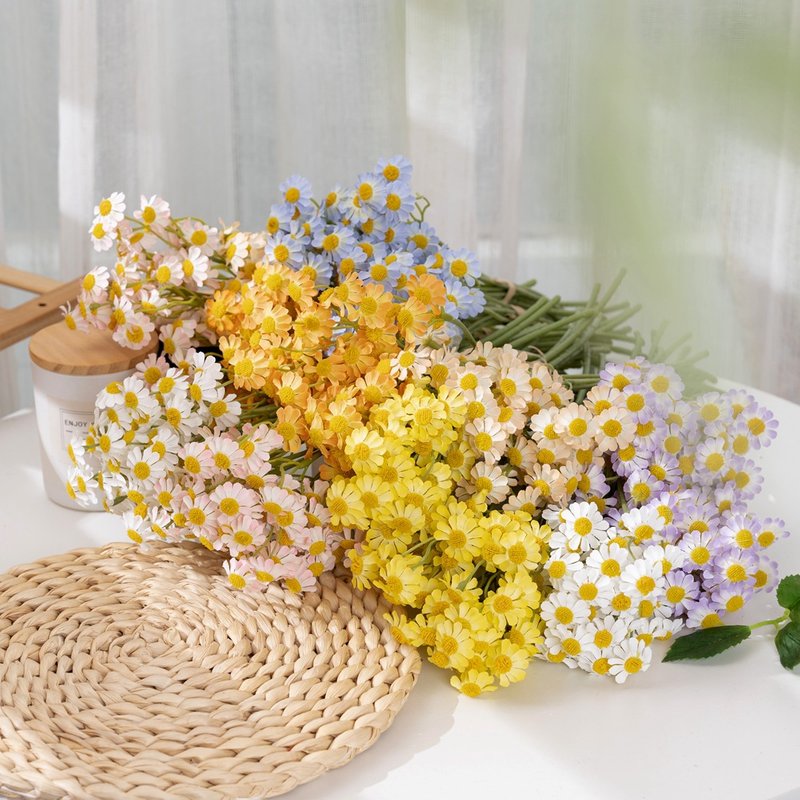 Handicraft INS style chamomile bouquet artificial flower manufacturer artificial flower green plant wedding decoration cross-border MW66002