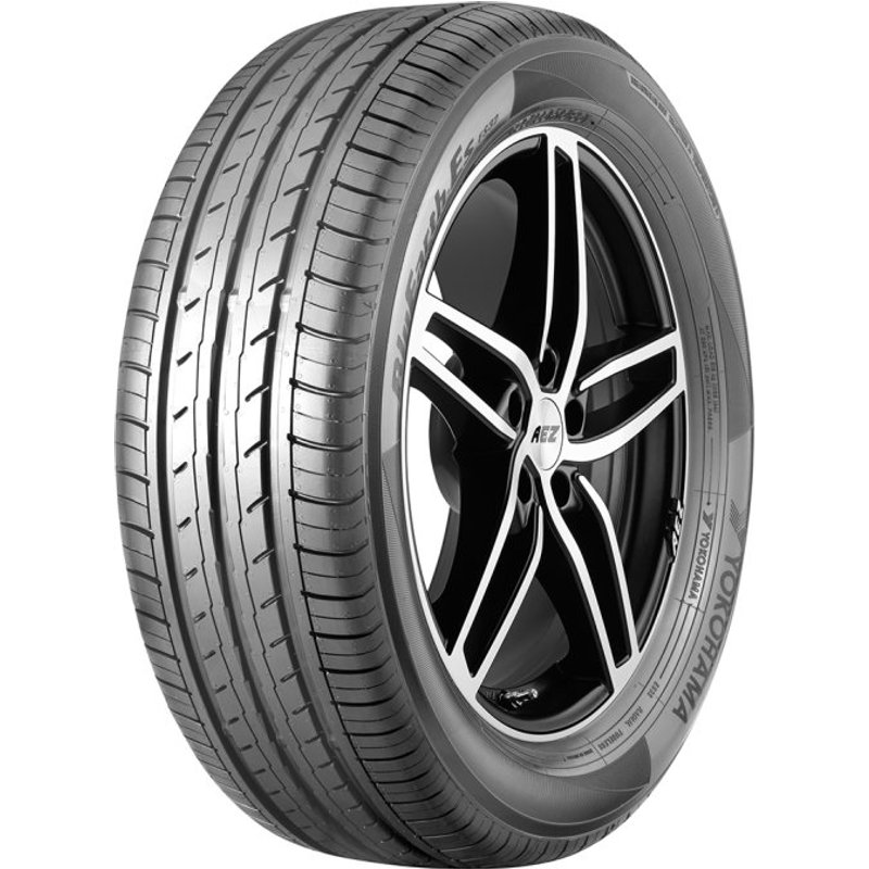 Yokohama BluEarth-A (AE-50) ( 215/60 R17 96H BluEarth )