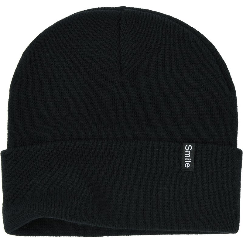 Damen Strickmütze mit kleinem Aufnäher