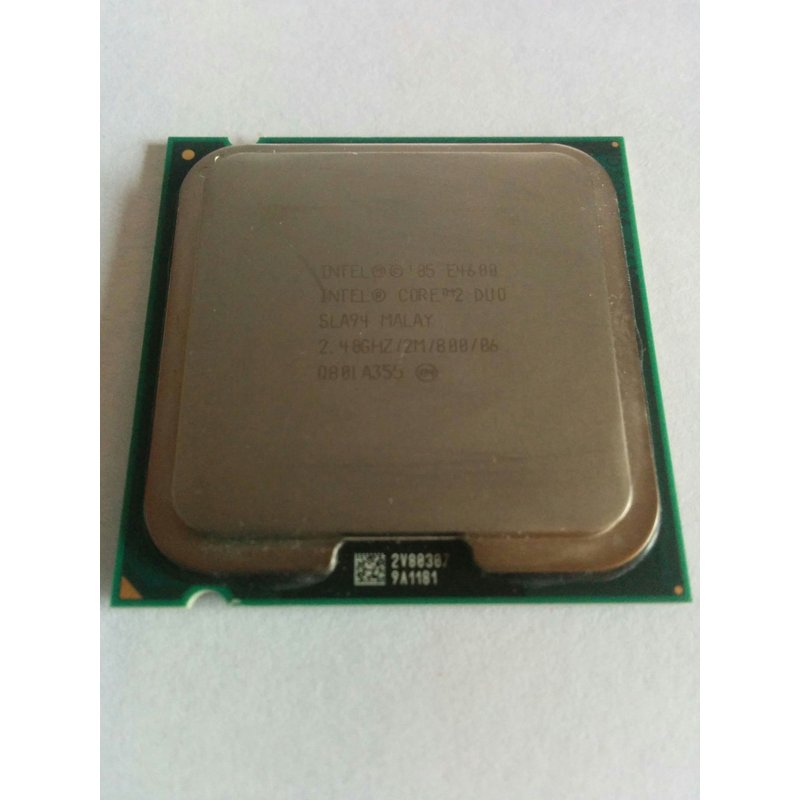 Processeur CPU Intel Core 2 Duo E4600 2.4Ghz 2Mo 800Mhz Socket LGA775 SLA94 Pc