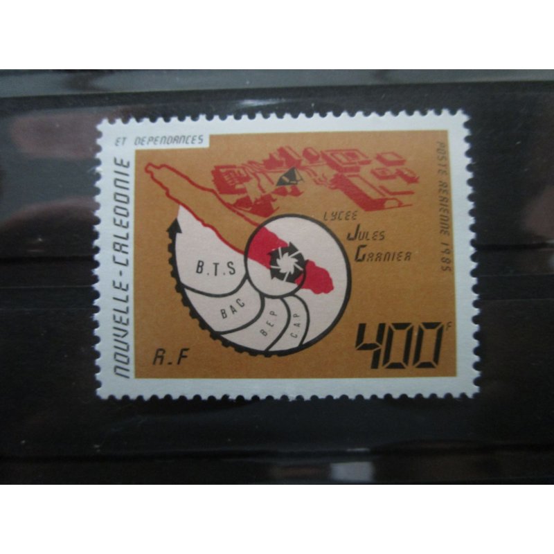 Timbre Poste Aerienne Nouvelle Caledonie 1985 Le Lycée Jules Garnier N° Y&t =249