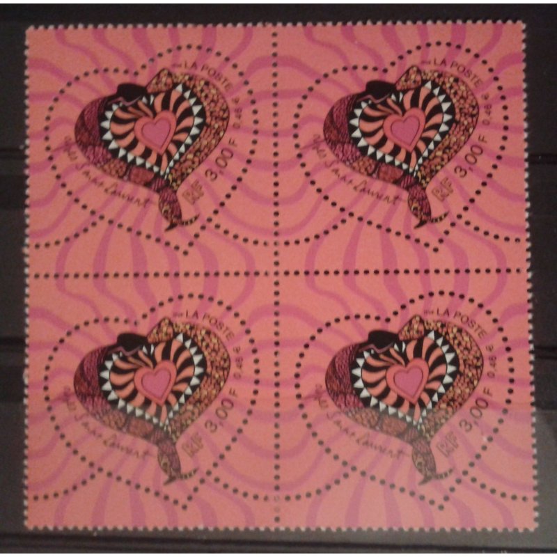 Bloc De 4 Timbres France 2000 Yvert Et Tellier N°3295 Saint Valentin Coeur Yves Saint Laurent Neuf** Gomme Intacte