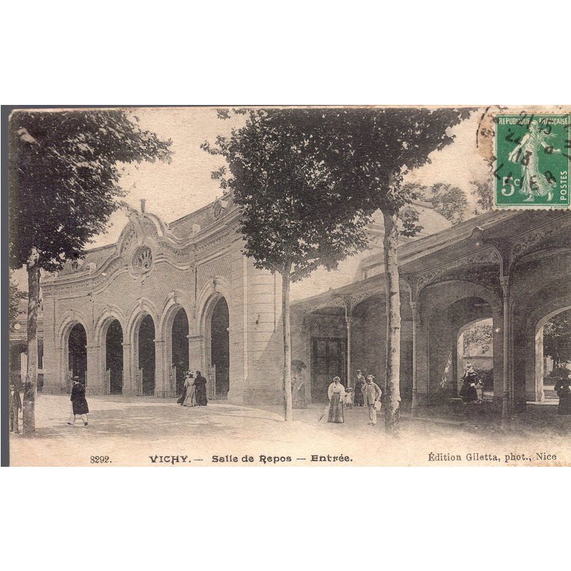 Carte Postale De Vichy (Allier) Salle De Repos - Entrée