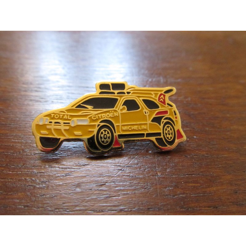 Pin's Citroën Total Michelin
