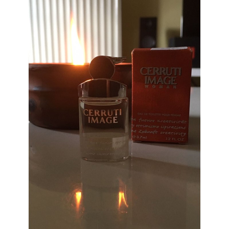 Miniature De Parfum Cerutti Image Woman