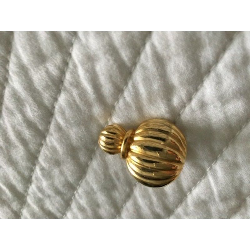 Pin's Parfum Collection Wella